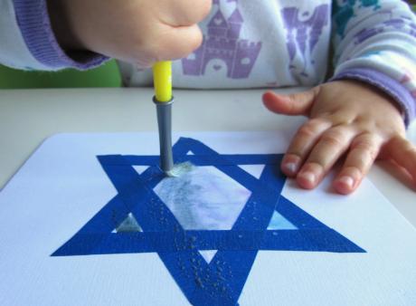 Get them painting with this Watercolor Star of David