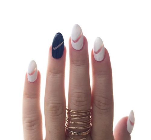 Nails on fleek en We Heart It - http://weheartit.com/entry/158531187