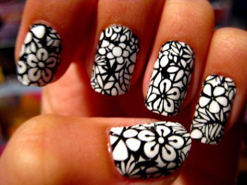 Gonna have to get my nails done now... (24 photos)