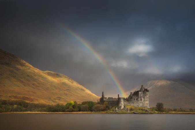 Kilchurn sky bridge by Daniel Kordan / 500px