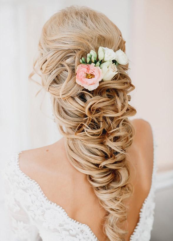 Wedding Hairstyles, Wedding Hairstyles for Long Hair, Bridal Beauty, Bridal Hairstyles || Colin Cowie Weddings
