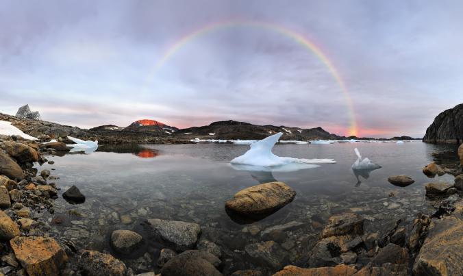 the last dance of the Crystal Swan by Victor Afanasenko / 500px