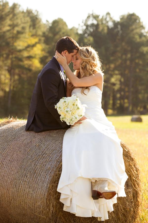 southern-wedding-hay-bale-portrait