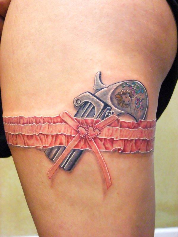 10 gun tattoo