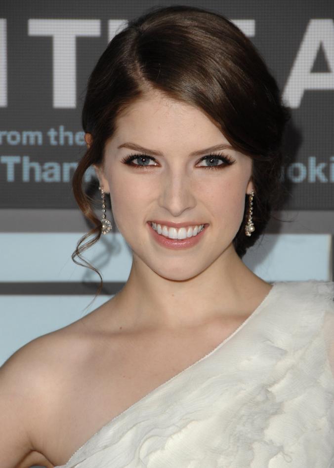 Anna Kendrick large picture