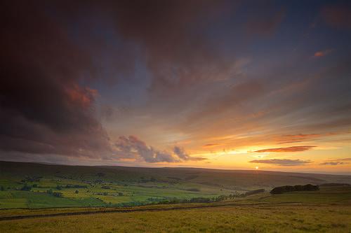 Shades of Gold | Twilight in the Allen Valley Northumberland