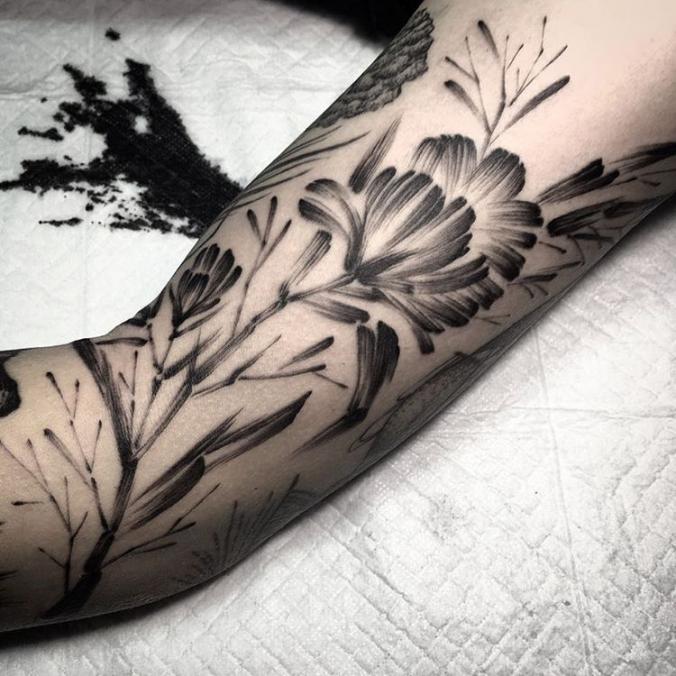Flower sleeve tattoo-Instagram
