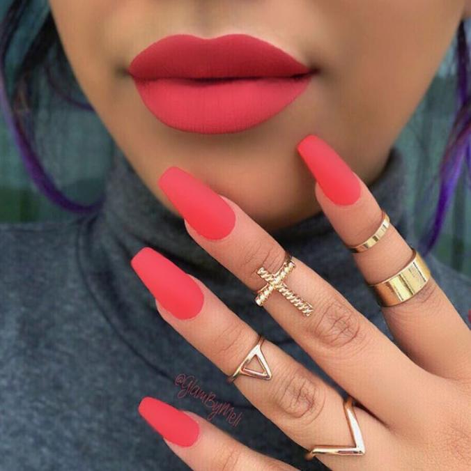 Matching Summer Lippie and Nails

