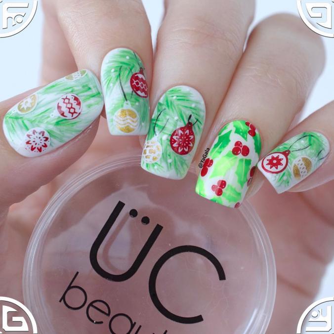 Christmas nails with stamping plate ÜC “Holly Jolly”