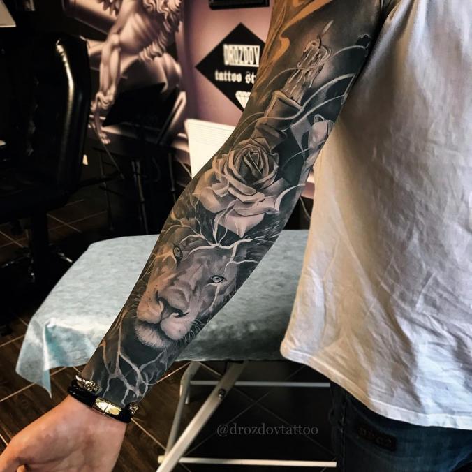 Amazing sleeve tattoo