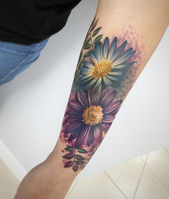 Amazing flower tattoo
