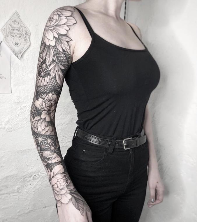 sleeve tattoo 