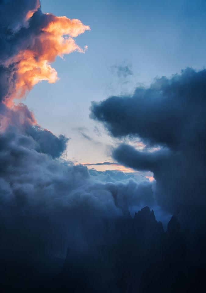 smoke, sky and cloud