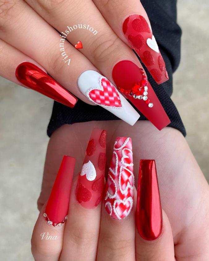 Vina's Nails on Instagram ：““There's a long life ahead of you and it's going to be beautiful, as long as you keep loving and hugging each other”. Valentine’s…”