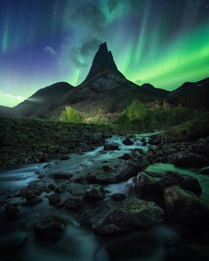 Felix Inden on Instagram ：“5 tips to improve your images of the Aurora borealis aka the northern lightsSwipe through for the tips, please save this post if you find…”