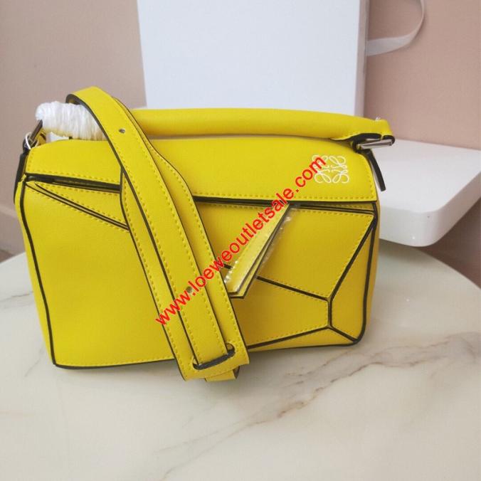 Loewe Puzzle Bag Classic Calf In Yellow