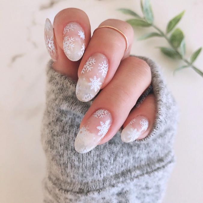 Nina Park on Instagram ：“I’m so excited for my @goscratchit Wonderland December MMK! ❄️ This set features tiny dots, stars, and snowflakes on a transparent…”