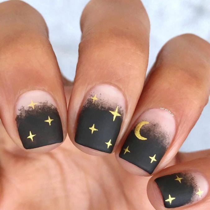 Tal on Instagram：“I’m in a galaxy mood I guess✨
How cool is this black and gold galaxy, right?