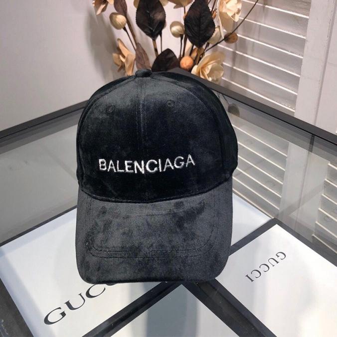 Balenciaga Logo Embroidered Cap Suede In Black