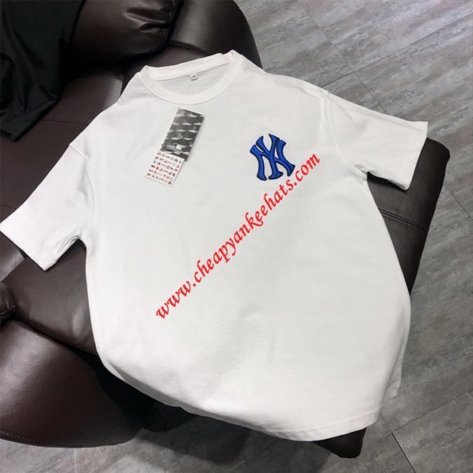MLB NY Blue Logo Short Sleeve T-shirt New York Yankees White