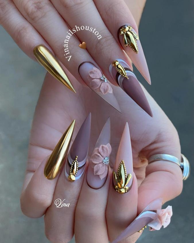 Vina's Nails on Instagram ：“Nude tone 3D Flowers 