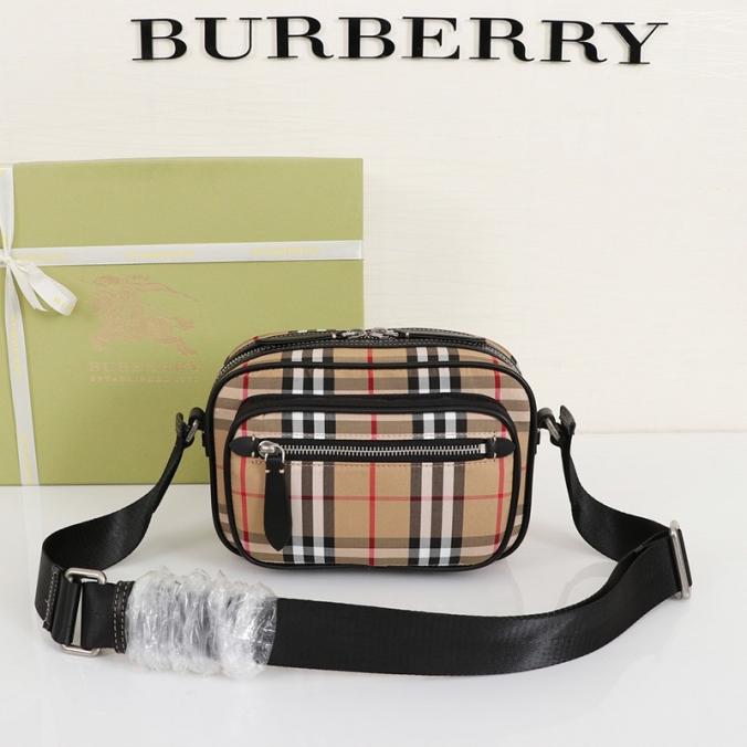 Burberry Vintage Check And Leather Camera Bag In Black