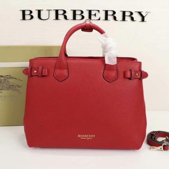 Burberry Medium Leather And Canvas Banner Bag In Red