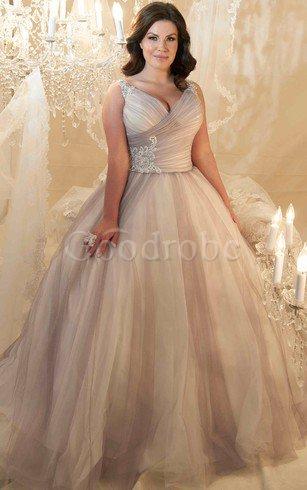 Robe de mariée vintage textile en tulle croisade ruché appliques