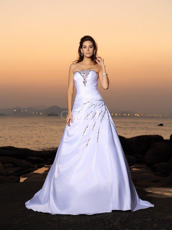 Robe de mariée longue avec perle de tour de ceinture en haute