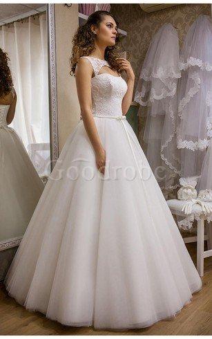 Robe de mariée vintage longue naturel avec lacets avec décoration dentelle