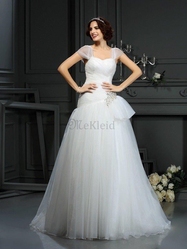 A linie Gericht Schleppe Organza Normale Taille Herz Ausschnitt Brautkleid