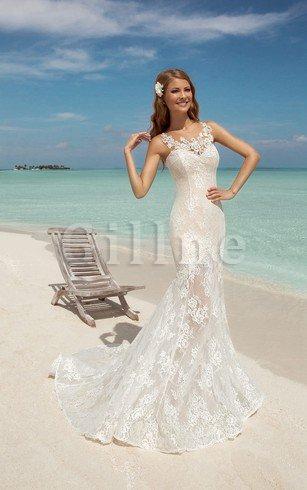 Abito da Sposa in Pizzo Taglia Forte Cuore Elegante Senza Maniche