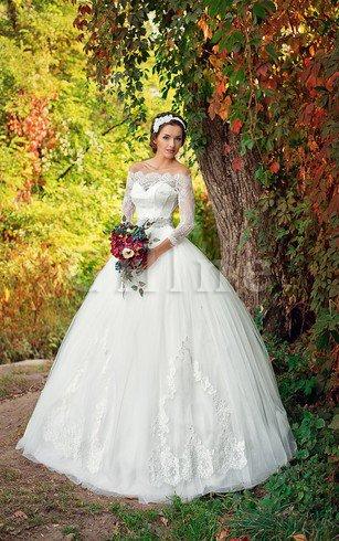 Abito da Sposa Allacciato A Terra in Pizzo Elegante con Applique