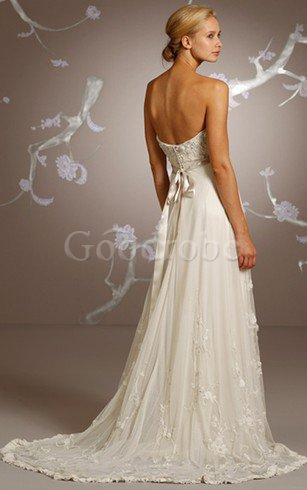 Robe de mariée serieuse en tulle col en forme de cœur de traîne courte brodé