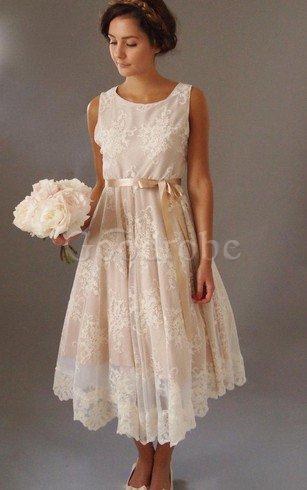 Robe de mariée vintage a ligne encolure ronde appliques avec ruban